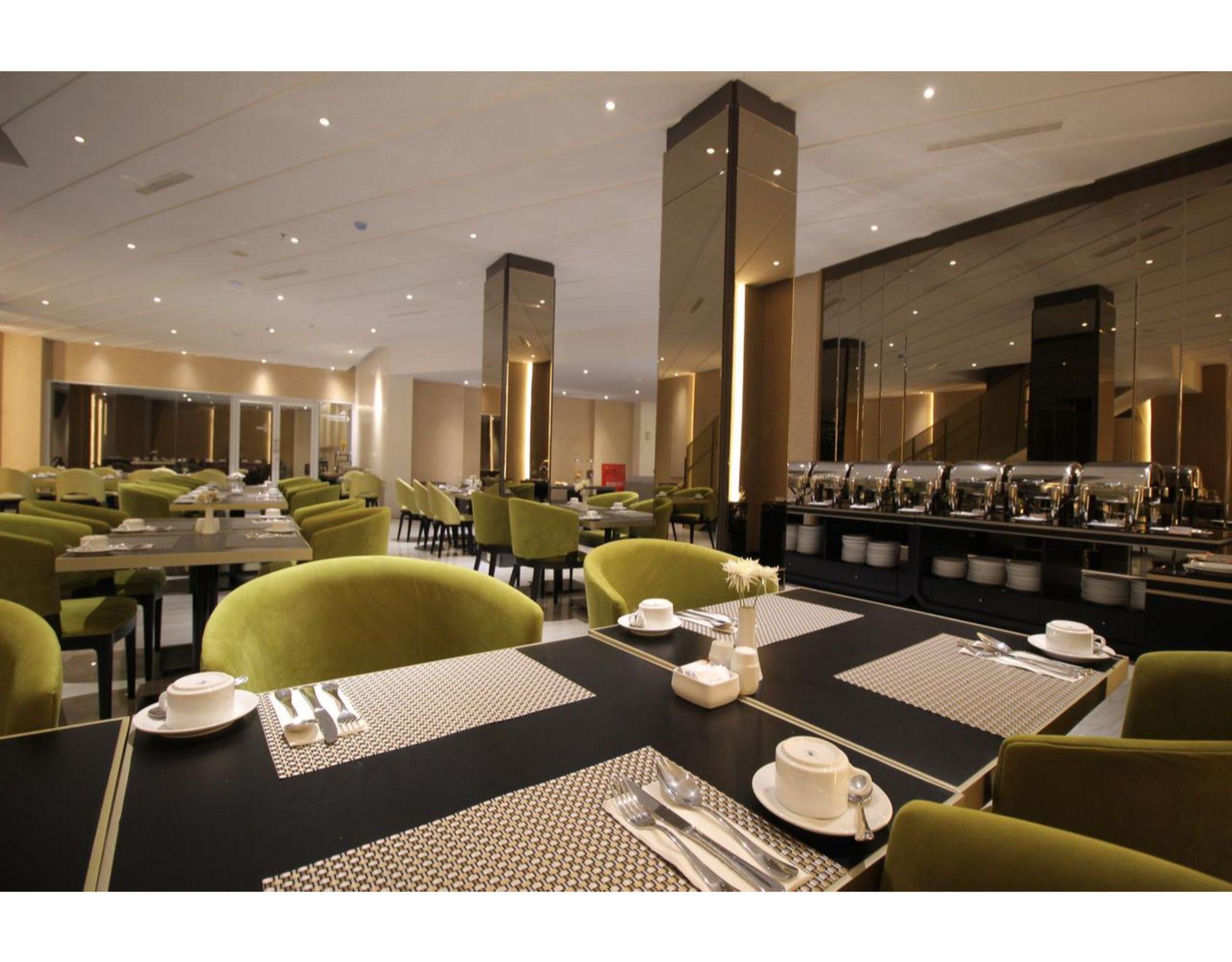 Forriz Hotel יוגיאקרטה מראה חיצוני תמונה