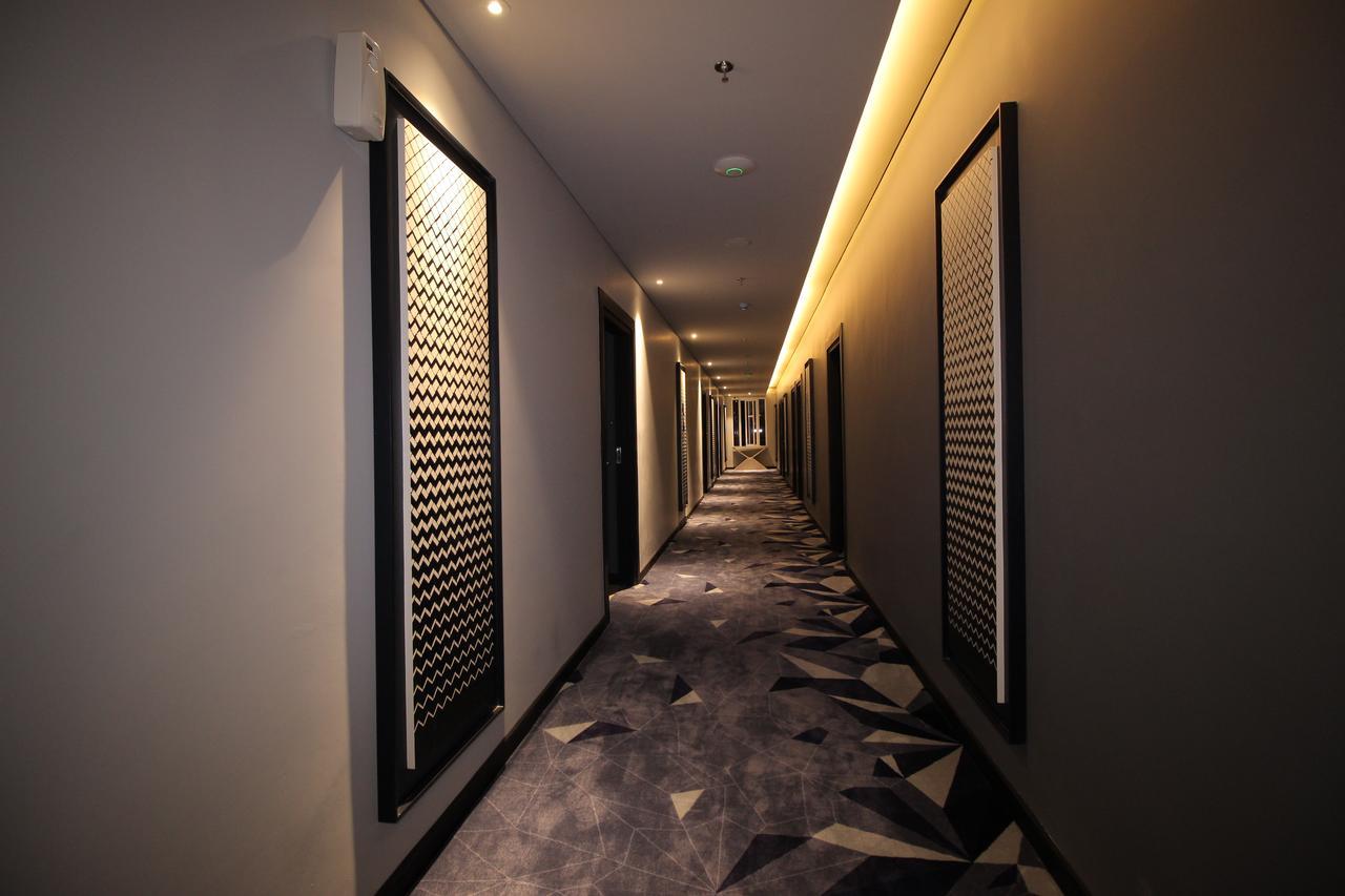 Forriz Hotel יוגיאקרטה מראה חיצוני תמונה